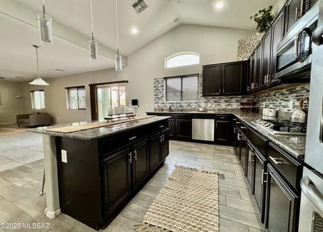 Property at 8754 W Denstone Rd, Marana, AZ 85653, 4 beds, 3 baths