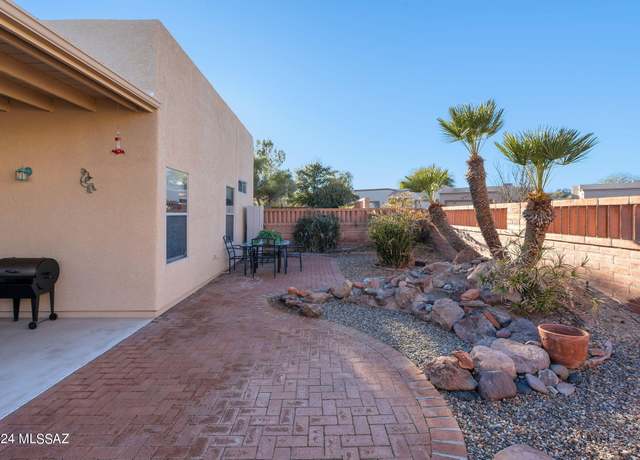 Property at 478 W Pecan Valley Dr, Green Valley, AZ 85614, 2 beds, 2 baths