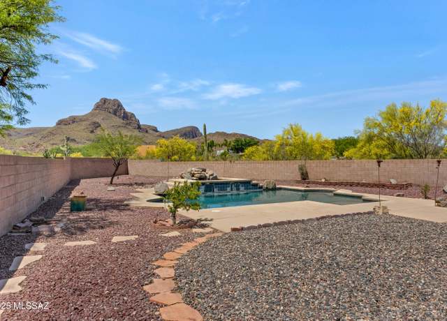 Property at 8275 N Wind Swept Ln, Tucson, AZ 85743, 3 beds, 2 baths