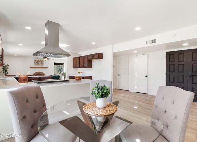 Property at 4330 N Paseo De Los Rancheros, Tucson, AZ 85745, 4 beds, 3 baths