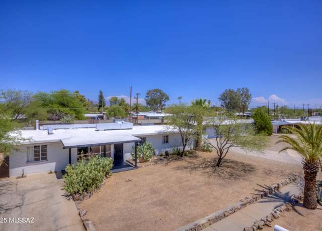 Property at 809 S Loyola Ave, Tucson, AZ 85710, 4 beds, 2 baths