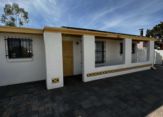 Property at 251 W Missouri St, Tucson, AZ 85714, 5 beds, 2 baths