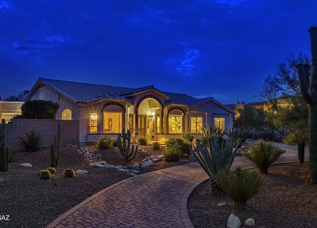 Property at 11515 N Flying Bird Dr, Oro Valley, AZ 85737, 5 beds, 2.5 baths