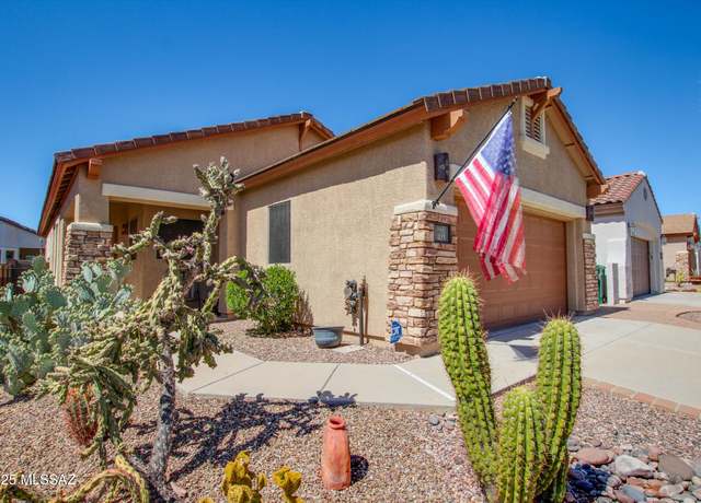 Property at 215 W Calle Moncayo, Sahuarita, AZ 85629, 2 beds, 2 baths