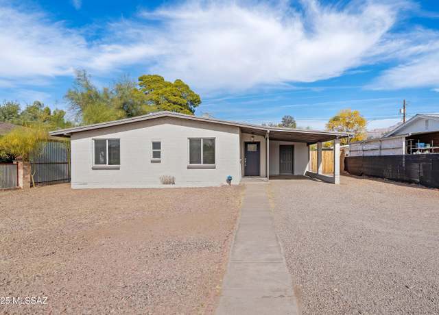 Property at 905 E Prince Rd, Tucson, AZ 85719, 3 beds, 2 baths