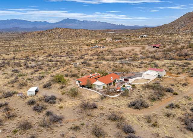 Property at 17832 S Via Loma Del Venado, Vail, AZ 85641, 4 beds, 2.5 baths