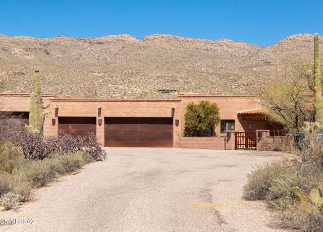 Property at 12391 E Milagrosa Ln, Tucson, AZ 85749, 4 beds, 3.5 baths