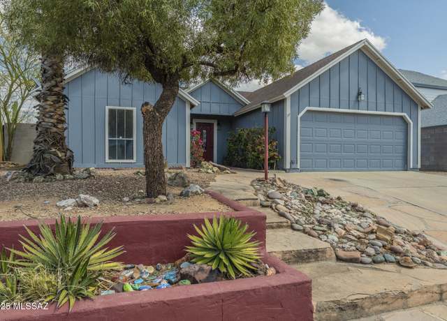 Property at 8770 N Holly Brook Ave, Tucson, AZ 85742, 3 beds, 2 baths