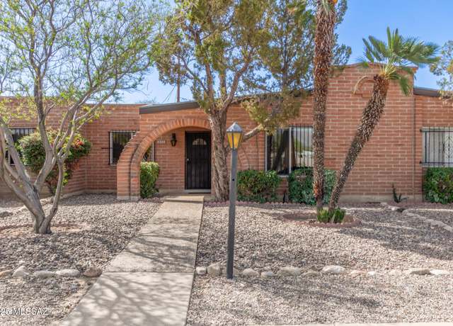 Property at 4386 E Fort Lowell Rd, Tucson, AZ 85712, 2 beds, 2 baths