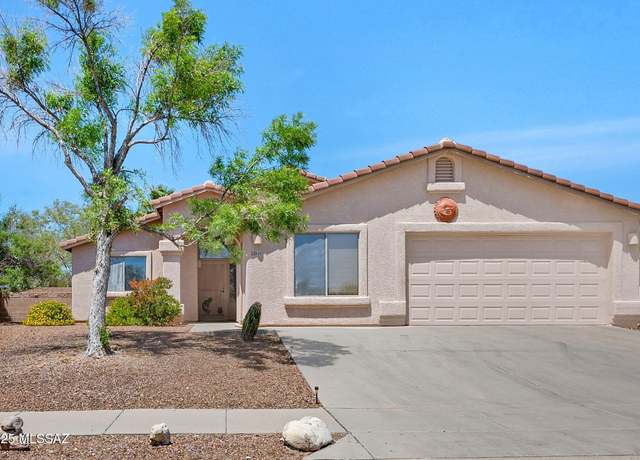 Property at 8907 E La Palma Dr, Tucson, AZ 85747, 4 beds, 2 baths