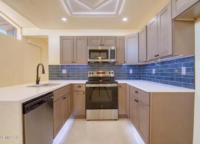 Property at 3633 E 27th St, Tucson, AZ 85713, 3 beds, 1 bath