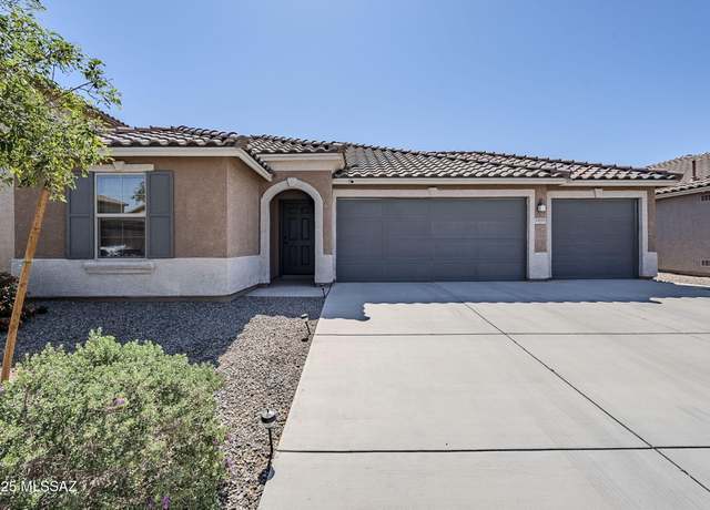 Property at 11601 W Granville Dr, Marana, AZ 85653, 3 beds, 2 baths