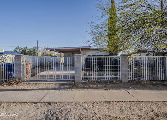 Property at 920 E 32nd St, Tucson, AZ 85713, 3 beds, 2 baths