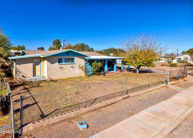 Property at 740 N Tiger Dr, Mammoth, AZ 85618, 4 beds, 2.5 baths