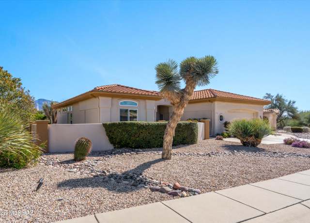 Property at 1524 E Crown Ridge Way, Oro Valley, AZ 85755, 2 beds, 2 baths