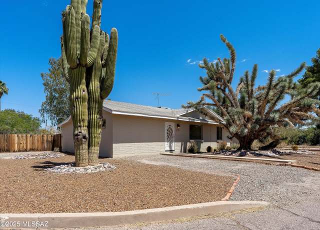 Property at 2638 N Wilson Ave, Tucson, AZ 85719, 3 beds, 2 baths