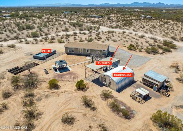 Property at 35223 S Longhorn Trl, Marana, AZ 85658, 3 beds, 2 baths