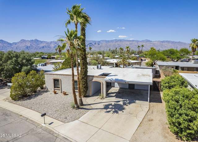 Property at 9415 E Simon Pl, Tucson, AZ 85710, 4 beds, 2 baths