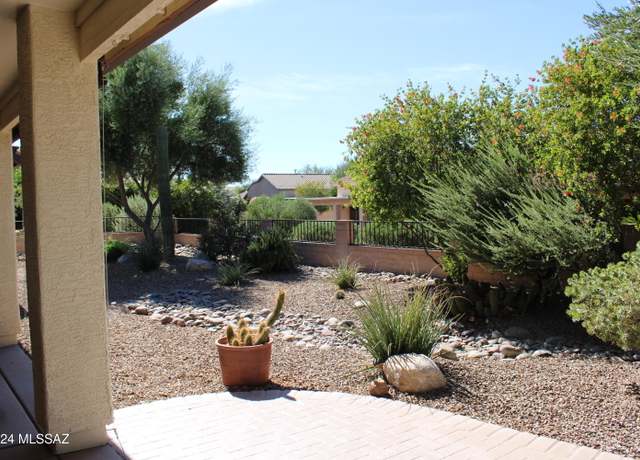 Property at 1451 N Old Adobe Dr, Green Valley, AZ 85614, 2 beds, 2 baths