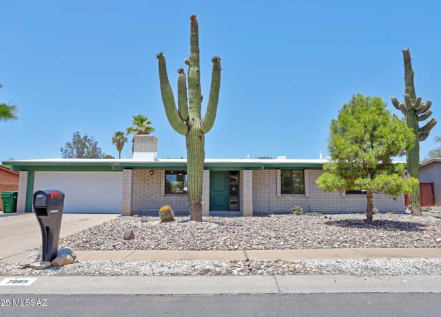 Property at 7885 N Jensen Dr, Tucson, AZ 85741, 3 beds, 2 baths