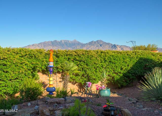 Property at 3791 S Via Del Tordo, Green Valley, AZ 85622, 2 beds, 2 baths