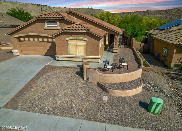 Property at 710 W Rio Teras, Green Valley, AZ 85614, 2 beds, 2 baths