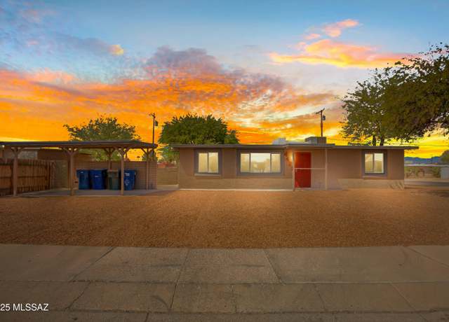 Property at 4471 E 32nd St, Tucson, AZ 85711, 3 beds, 2 baths