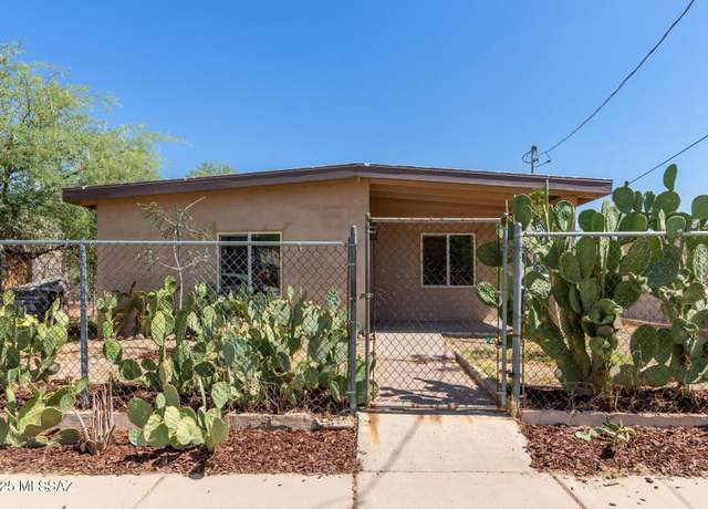 Property at 320 W 26th St, Tucson, AZ 85713, 3 beds, 2 baths