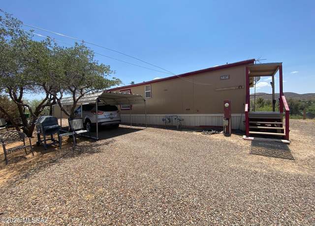 Property at 978 N White Oak Pl, Oracle, AZ 85623, 3 beds, 2 baths