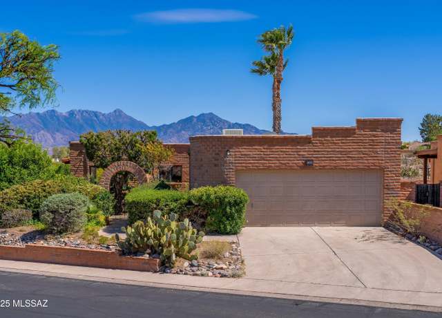 Property at 1611 W Placita Loma Linda, Green Valley, AZ 85622, 2 beds, 2 baths