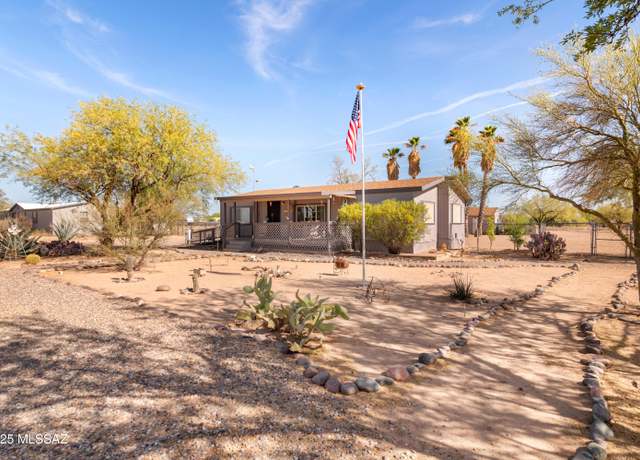 Property at 16941 W Peccary Ln, Marana, AZ 85653, 3 beds, 2 baths
