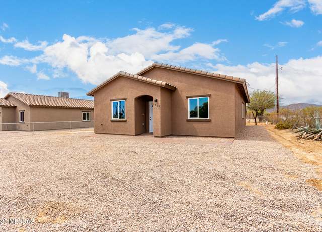 Property at 9008 W Bruce St, Tucson, AZ 85735, 3 beds, 2 baths