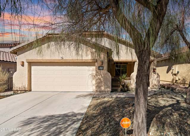 Property at 7514 W Phobos Dr, Tucson, AZ 85743, 4 beds, 2 baths