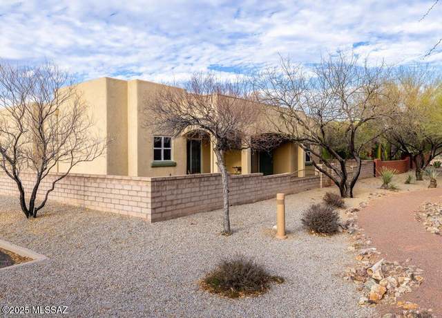 Property at 10590 E Maldonado Pl, Tucson, AZ 85747, 3 beds, 2 baths