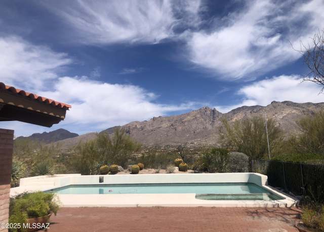 Property at 5460 N Paseo Pescado, Tucson, AZ 85718, 3 beds, 2.5 baths