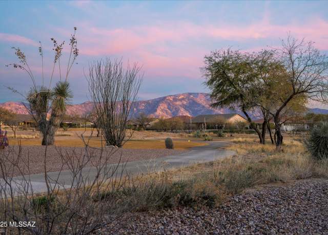 Property at 32585 S Cattle Trl, Oracle, AZ 85623, 2 beds, 2.5 baths