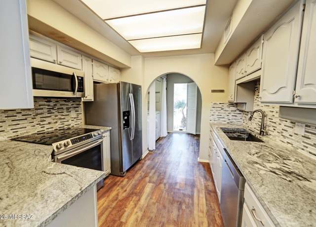 Property at 556 N Dodge Blvd, Tucson, AZ 85716, 3 beds, 2 baths
