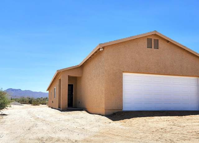 Property at 6979 N Boswell Ln, Tucson, AZ 85743, 3 beds, 2 baths