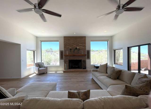 Property at 4601 N Paseo Tubutama, Tucson, AZ 85750, 3 beds, 2 baths