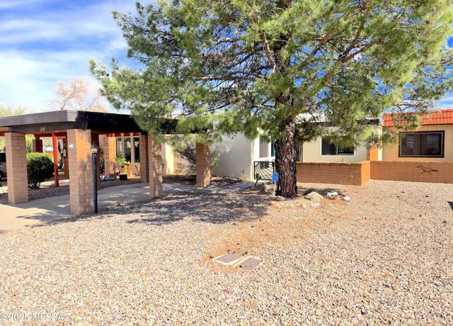 Property at 290 N Paseo De Los Conquistadores, Green Valley, AZ 85614, 2 beds, 2 baths