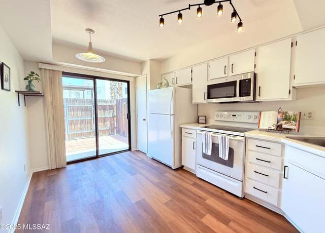 Property at 2166 N 1st Ave, Tucson, AZ 85719, 2 beds, 2 baths