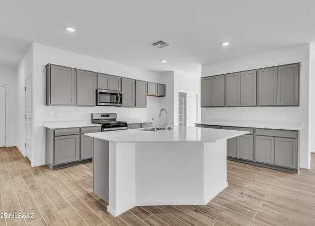 Property at 12192 E Morris Carson Dr, Vail, AZ 85641, 4 beds, 2 baths