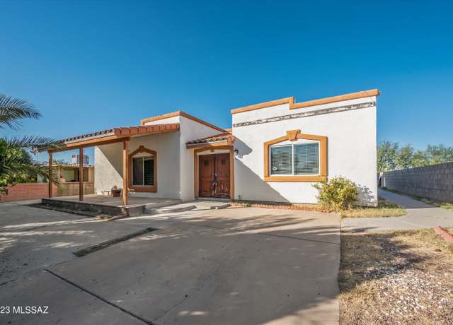 Property at 140 W Eric St, Tucson, AZ 85756, 3 beds, 3 baths