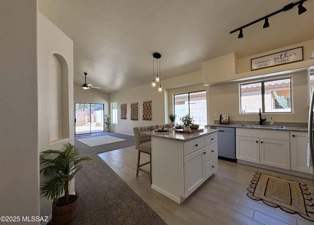 Property at 6159 W Sandburg Ct, Tucson, AZ 85743, 4 beds, 2 baths