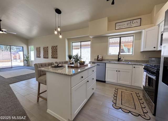 Property at 6159 W Sandburg Ct, Tucson, AZ 85743, 4 beds, 2 baths