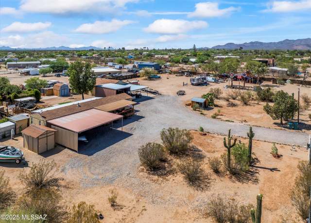 Property at 4032 S Old Windmill Ln, Tucson, AZ 85735, 2 beds, 2 baths