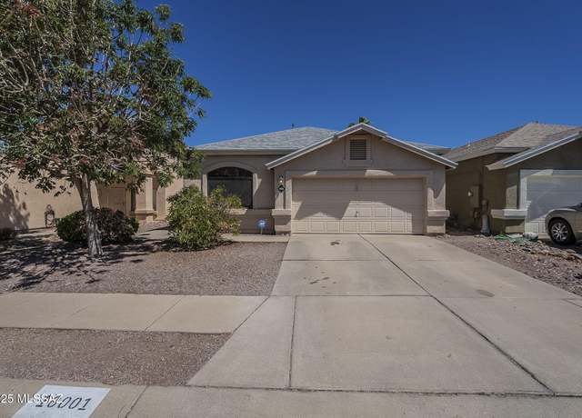 Property at 10001 E Via Del Pasto, Tucson, AZ 85747, 3 beds, 2 baths