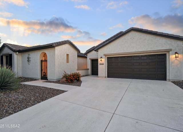 Property at 32128 S Bighorn Dr, Oracle, AZ 85623, 3 beds, 3.5 baths