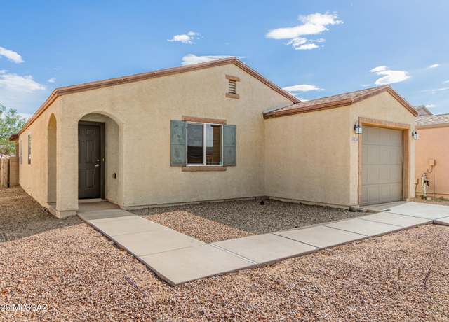 Property at 5234 E Desert Straw Ln, Tucson, AZ 85756, 3 beds, 2 baths