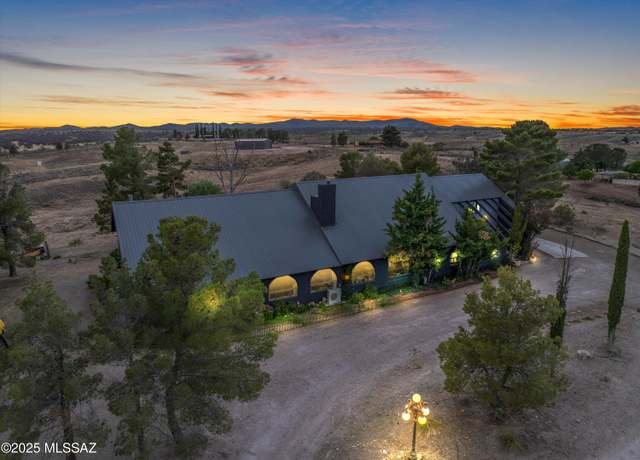 Property at 92 Cayuse Trl, Sonoita, AZ 85637, 4 beds, 4.5 baths